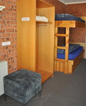 Merrijig Motor Inn Resort - Accommodation ACT 5