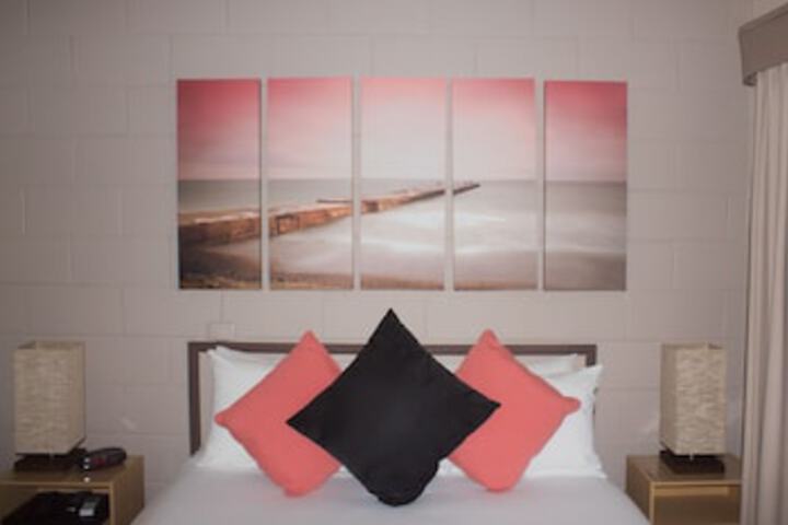  Accommodation ACT