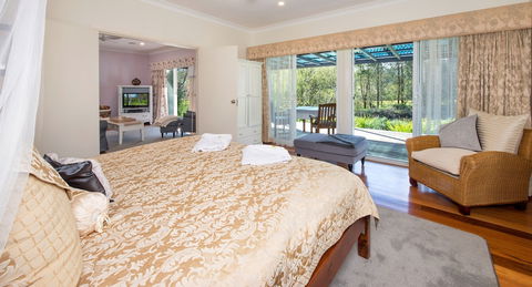Crystal Creek Meadows Luxury Cottages - Accommodation ACT 6