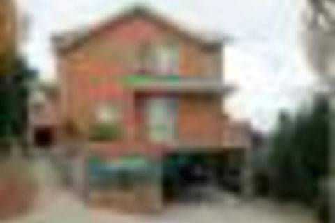 Twin Seasons 5 Deluxe Holiday Apartment - Accommodation ACT 6