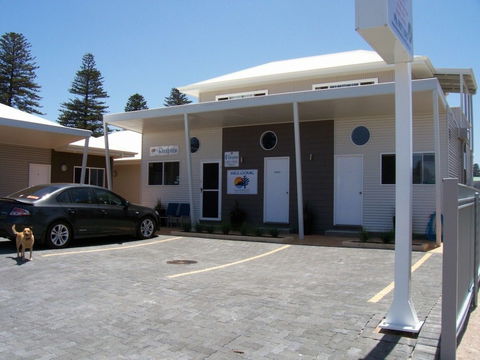 Clearwater Motel Apartments - Accommodation ACT 2