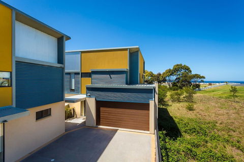 Saltwater Apartments - Accommodation ACT 1