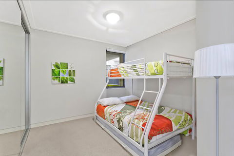 Coast Luxury Apartments 3 - Accommodation ACT 2