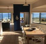 Ocean Views 4 Ocean Street air conditioned luxury with beautiful ocean views - Accommodation ACT