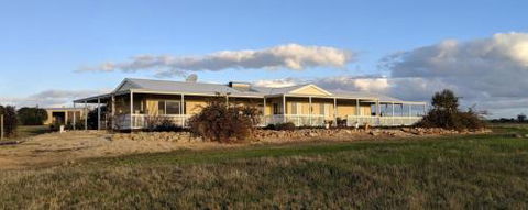 A Better Life Animal Sanctuary FarmStay Private Two Bedrooms Lounge Room & Bathroom & Toilet Shared Kitchen - Accommodation ACT 3