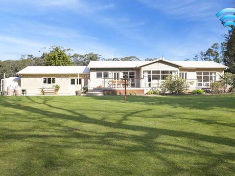 Newbury Haven - Accommodation ACT 6