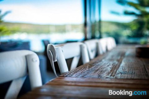 Beauty On Booker Bay - Accommodation ACT 3
