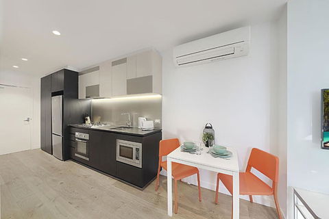 A Bright & Modern CBD Apt Next To Southern Cross - Accommodation ACT 5