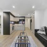 A Modern 2BR Apt 5 Min Walk To Melbourne Central - Accommodation ACT 0