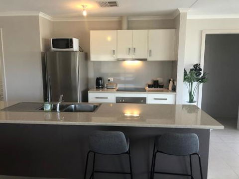 The Baltimore Family Home Getaway - Accommodation ACT 0
