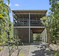 Jonnies 134 Tramican Street - Accommodation ACT