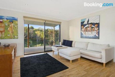 A One One Two At Island Beach - Accommodation ACT 1