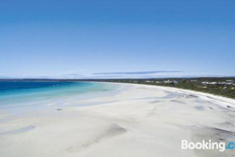 A One One Two At Island Beach - Accommodation ACT 0