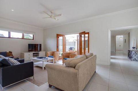 SantAnna - Accommodation ACT 4