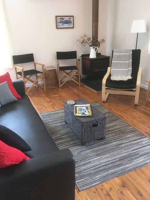 Hamlet House - Accommodation ACT 2