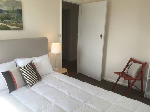 Hamlet House - Accommodation ACT 3