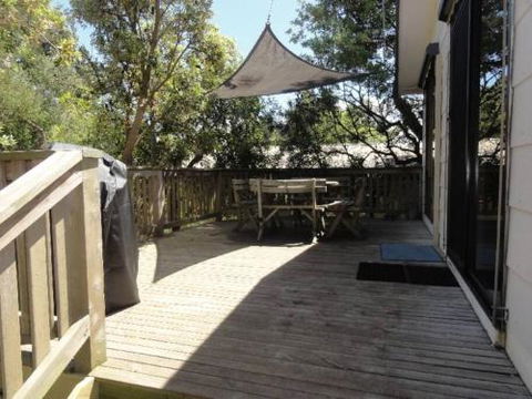 14 Tecoma Avenue Sandy Point - Accommodation ACT 0