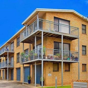 Ashley Court Unit 7 - Accommodation ACT 4