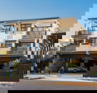 Oxford Steps - Accommodation ACT