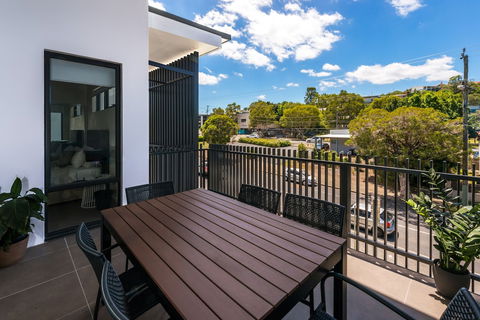 Round About Bulimba - Accommodation ACT 4