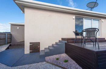 Spacious & Bright 4 Bedroom Home - Accommodation ACT 5