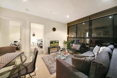 A Cozy 2BR CBD Apartment Near Bourke St. Mall - Accommodation ACT 0