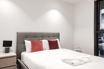 Zenith Melbourne Central - Accommodation ACT 3