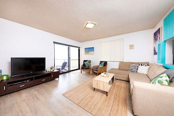 Hibiscus Court Unit 4 - Accommodation ACT 6