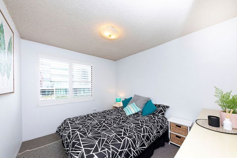Hibiscus Court Unit 4 - Accommodation ACT 4