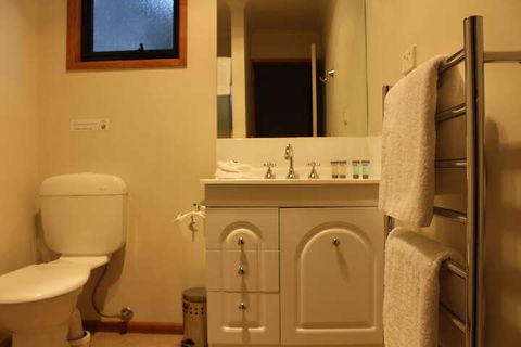 Cradle Mountain Wilderness Village - Accommodation ACT 7
