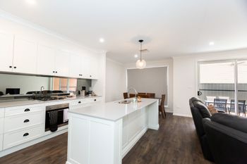 Brand New Townhouse - Accommodation ACT 1
