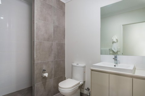 Blue Lagoon Villa B - Accommodation ACT 5