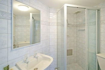 Syrenense Apartments - Accommodation ACT 0