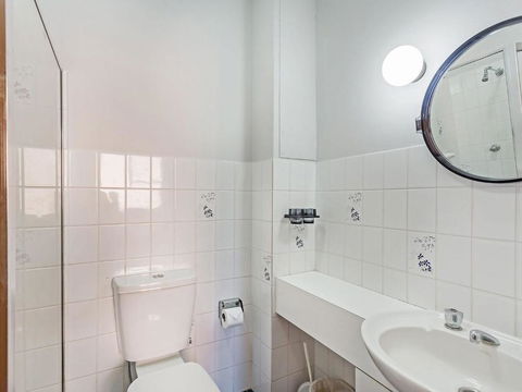 Kurranulla, Unit 5/15 Weatherly Close - Accommodation ACT 6
