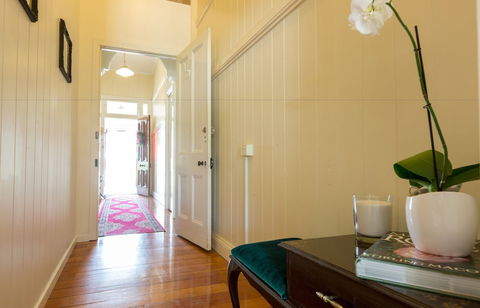 99 Kirkland Bed & Breakfast - Accommodation ACT 1