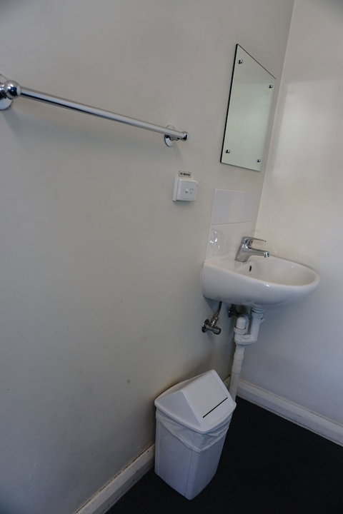 The Guesthouse - Hostel - Accommodation ACT 5