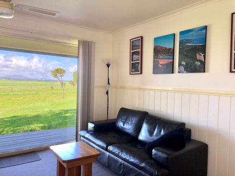 Promhills Cabins - Accommodation ACT 6