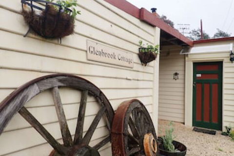 Glenbrook House And Cottage - Accommodation ACT 0