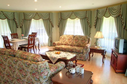 Carolynnes Cottages - Accommodation ACT 6