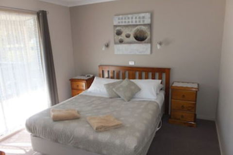 Lakes Entrance Country Cottages - Accommodation ACT 0