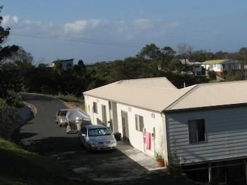 Lookout Holiday Units - Accommodation ACT 0