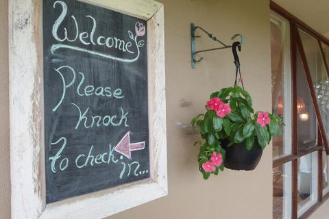 Milton Country Retreat The Chocolate Cottages - Accommodation ACT 3