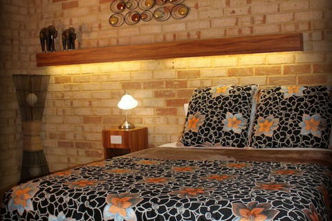 York Motel - Accommodation ACT 6