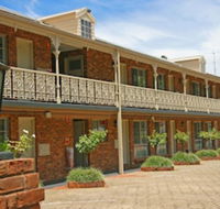 Hermitage Motor Inn - Accommodation ACT