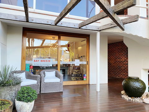 Bay Breeze Boutique Accommodation - Accommodation ACT 6