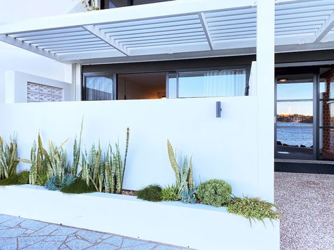 Bay Breeze Boutique Accommodation - Accommodation ACT 3