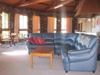 Desert Rose Inn Alice Springs - Accommodation ACT 3