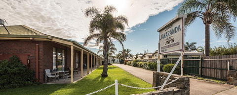 Lakes Jakaranda Holiday Units - Accommodation ACT 0