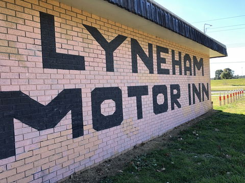 Canberra Lyneham Motor Inn - Accommodation ACT 0