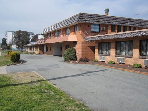 Canberra Lyneham Motor Inn - Accommodation ACT 2